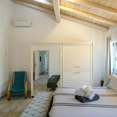 Marmari Holiday home